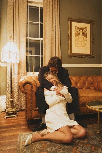 mobile - carousel-hero-element image-5