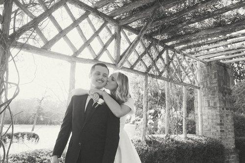 mobile - carousel-hero-element image-0